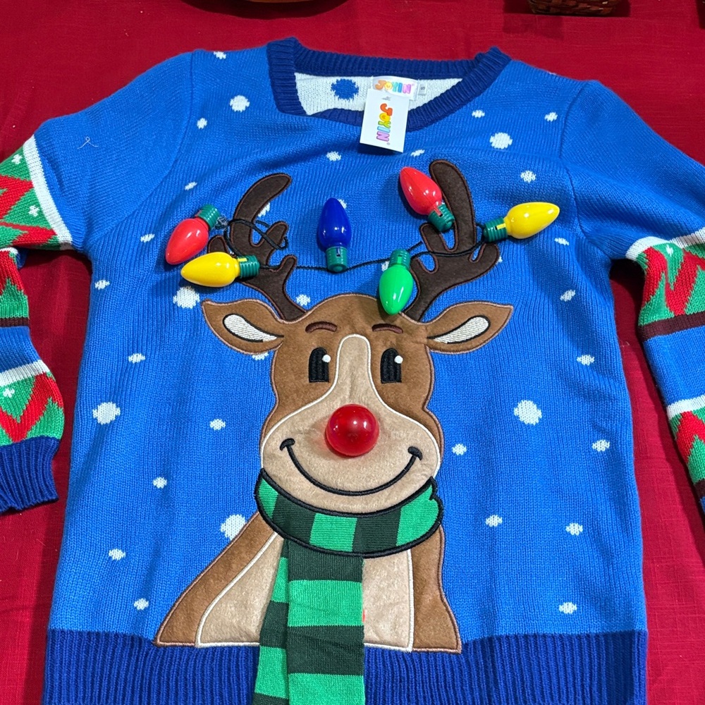 NWT CHRISTMAS SWEATER